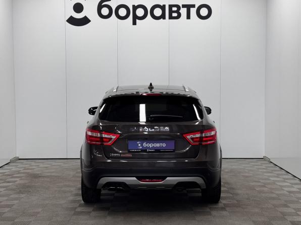 Lada (ВАЗ) Vesta I с пробегом 2022 года, цена 1 249 000 рублей, 137716 км, универсал, Автокод Объявления