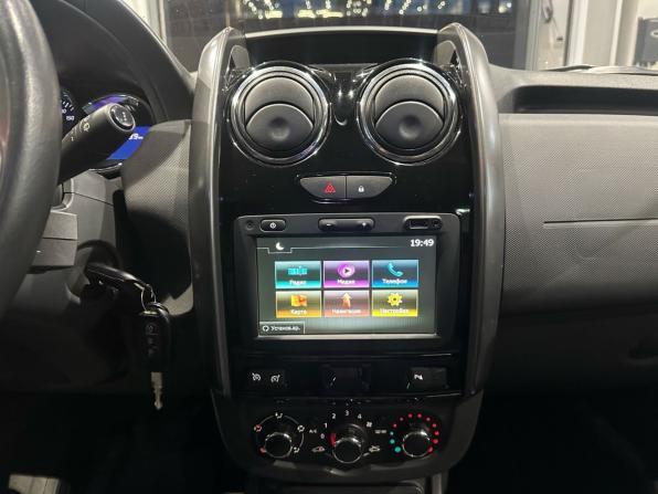 Renault Duster I Рестайлинг с пробегом 2015 года, цена 1 198 000 рублей, 97213 км, внедорожник, Автокод Объявления