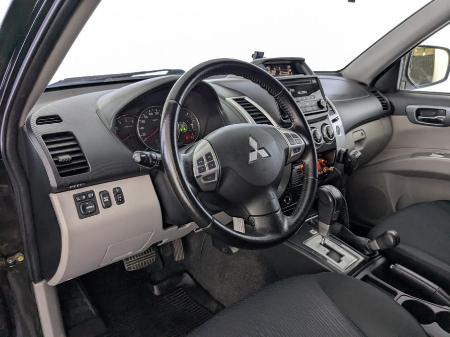 Mitsubishi Pajero Sport II Рестайлинг Москва  - изображение 16