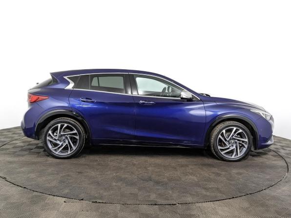Infiniti Q30 с пробегом 2017 года, цена 2 550 000 рублей, 54096 км, хэтчбек, Автокод Объявления