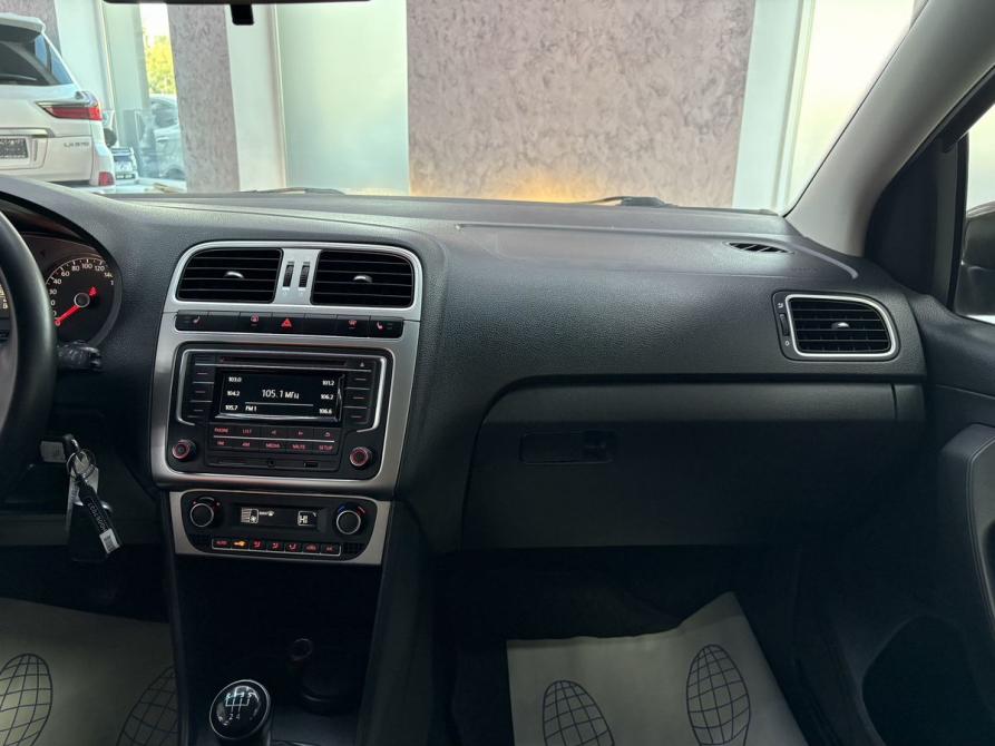 Volkswagen Polo V Рестайлинг Ярославль  - изображение 28
