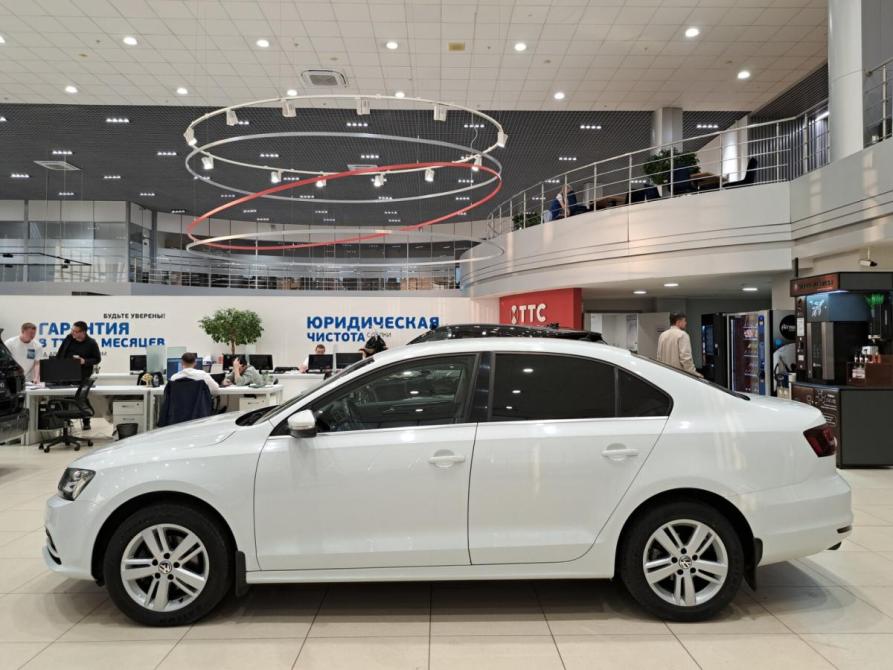 Volkswagen Jetta VI Рестайлинг Казань  - изображение 10