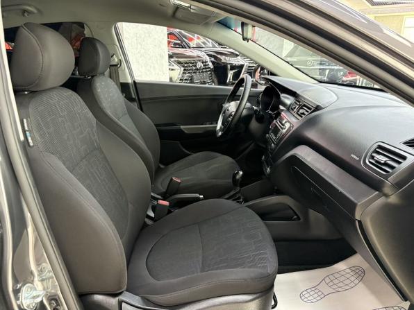 Kia Rio III Рестайлинг с пробегом 2015 года, цена 1 265 000 рублей, 73089 км, седан, Автокод Объявления