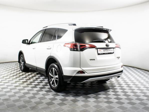 Toyota RAV4 IV (XA40) Рестайлинг с пробегом 2018 года, цена 1 690 000 рублей, 385285 км, внедорожник, Автокод Объявления