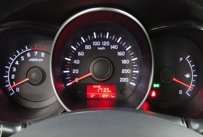 Kia Rio III Рестайлинг с пробегом 2016 года, цена 805 000 рублей, 118941 км, седан, Автокод Объявления