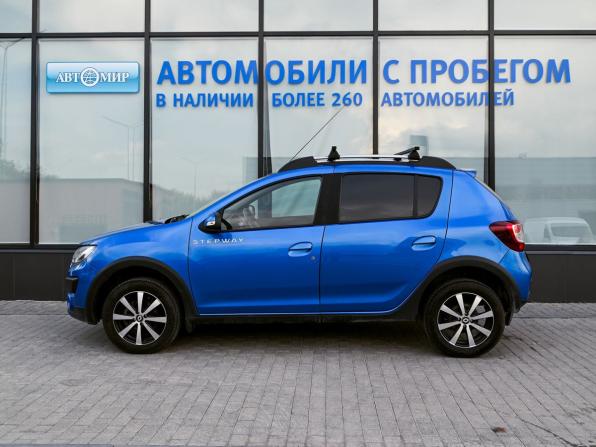 Renault Sandero II с пробегом 2017 года, цена 1 054 000 рублей, 101000 км, хэтчбек, Автокод Объявления
