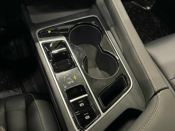 FAW Bestune B70 I Рестайлинг с пробегом 2024 года, цена 3 603 000 рублей, 10 км, лифтбек, Автокод Объявления