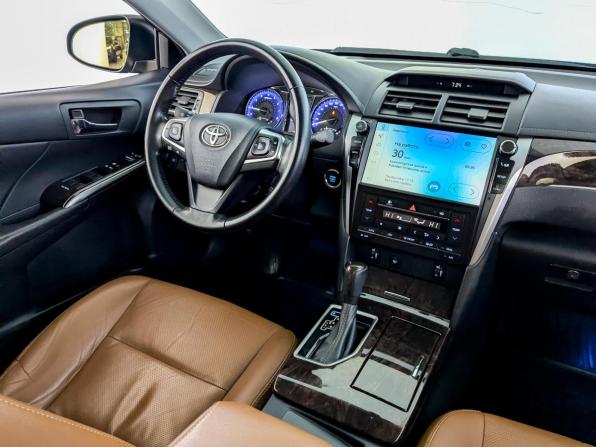 Toyota Camry VII (XV50) Рестайлинг 2 с пробегом 2017 года, цена 2 125 000 рублей, 158268 км, седан, Автокод Объявления
