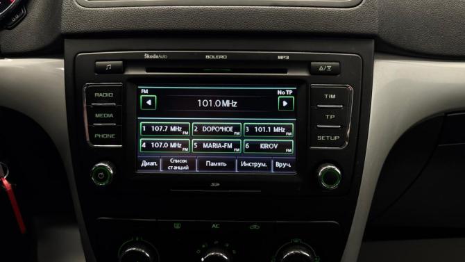 Skoda Yeti I с пробегом 2013 года, цена 1 029 000 рублей, 192181 км, внедорожник, Автокод Объявления