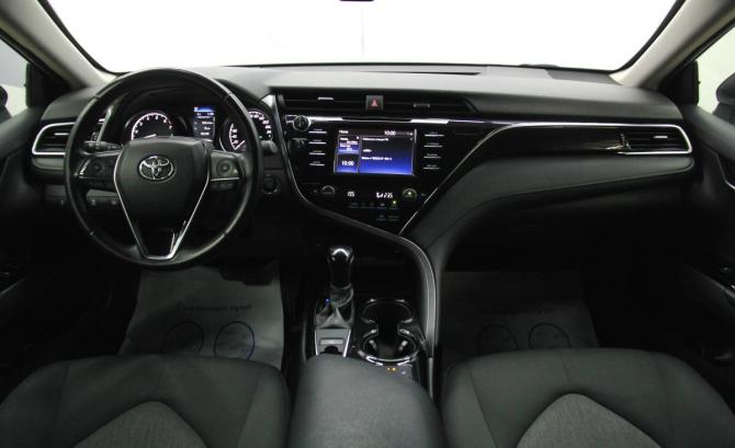 Toyota Camry VIII (XV70) с пробегом 2020 года, цена 2 795 000 рублей, 145684 км, седан, Автокод Объявления