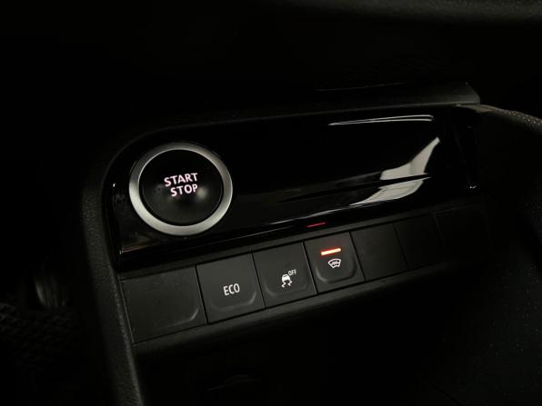 Renault Kaptur I Рестайлинг с пробегом 2020 года, цена 1 690 000 рублей, 62000 км, внедорожник, Автокод Объявления