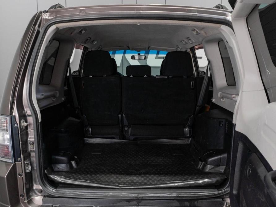 Mitsubishi Pajero IV Рестайлинг 1 Тюмень  - изображение 19