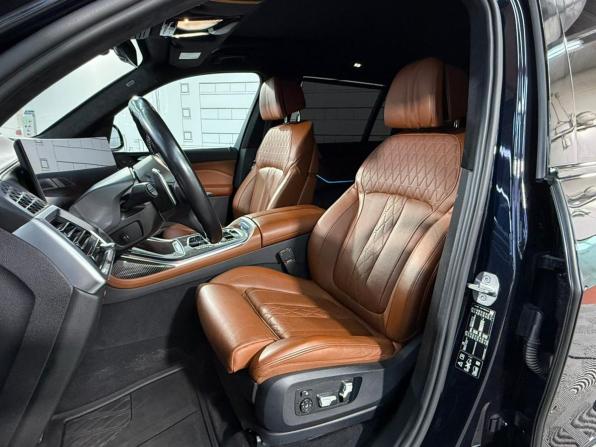 BMW X7 I (G07) Рестайлинг с пробегом 2022 года, цена 12 990 000 рублей, 75182 км, внедорожник, Автокод Объявления