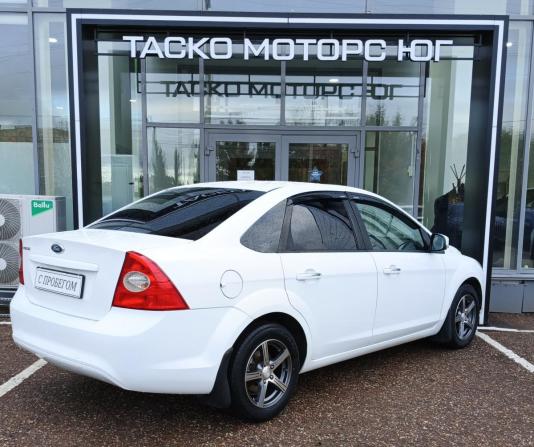 Ford Focus II Рестайлинг с пробегом 2011 года, цена 553 400 рублей, 208470 км, седан, Автокод Объявления