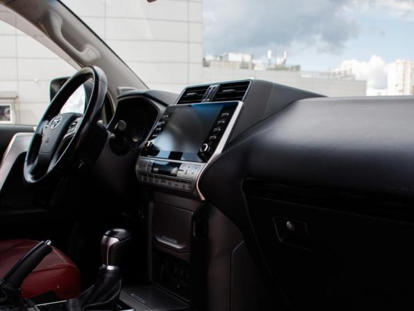 Toyota Land Cruiser Prado 150 Series Рестайлинг 3 с пробегом 2021 года, цена 5 350 000 рублей, 159449 км, внедорожник, Автокод Объявления