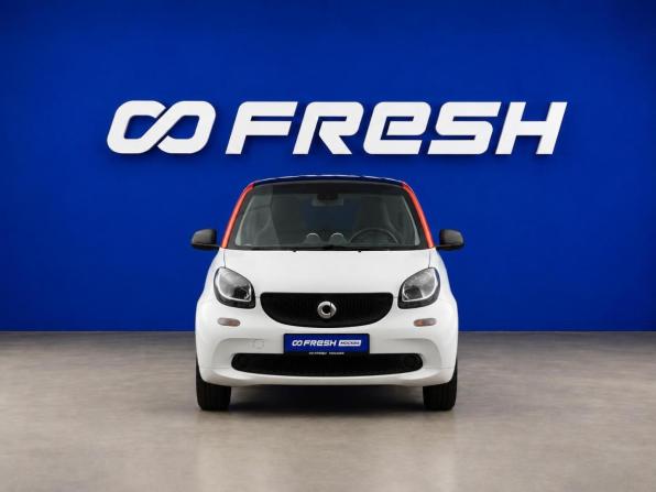 Smart Fortwo III с пробегом 2016 года, цена 999 999 рублей, 124163 км, хэтчбек, Автокод Объявления