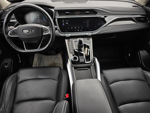 Geely Atlas II с пробегом 2023 года, цена 2 050 000 рублей, 61580 км, внедорожник, Автокод Объявления