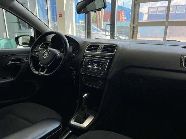 Volkswagen Polo V Рестайлинг с пробегом 2017 года, цена 1 149 000 рублей, 160015 км, седан, Автокод Объявления