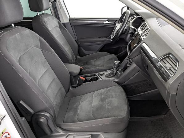 Volkswagen Tiguan II с пробегом 2018 года, цена 2 790 000 рублей, 116237 км, внедорожник, Автокод Объявления