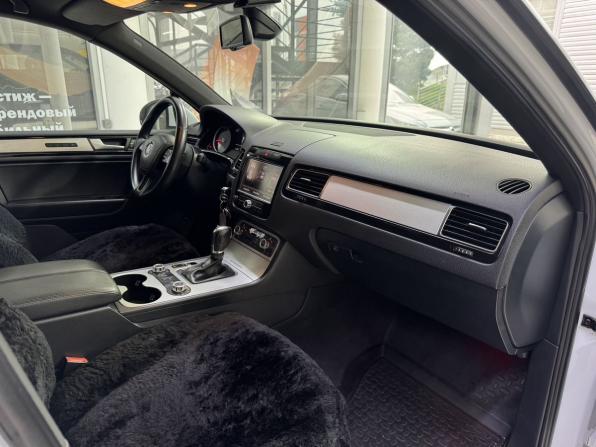 Volkswagen Touareg II с пробегом 2012 года, цена 2 130 000 рублей, 327269 км, внедорожник, Автокод Объявления