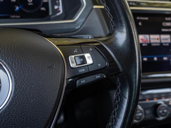 Volkswagen Tiguan II с пробегом 2019 года, цена 2 800 000 рублей, 123516 км, внедорожник, Автокод Объявления