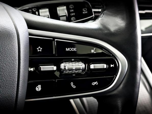 Omoda C5 I с пробегом 2023 года, цена 1 425 000 рублей, 111192 км, внедорожник, Автокод Объявления