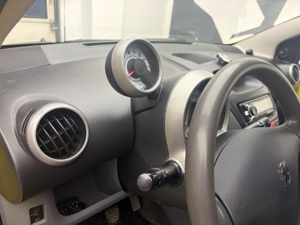 Peugeot 107 I с пробегом 2008 года, цена 509 900 рублей, 172434 км, хэтчбек, Автокод Объявления