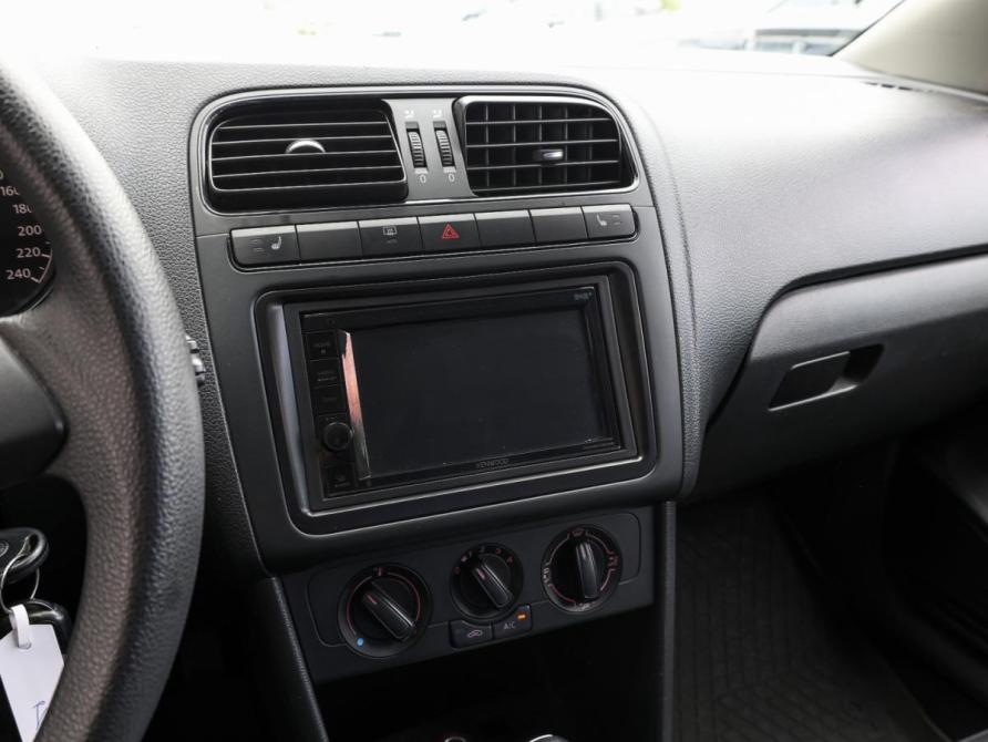 Volkswagen Polo V Москва  - изображение 19