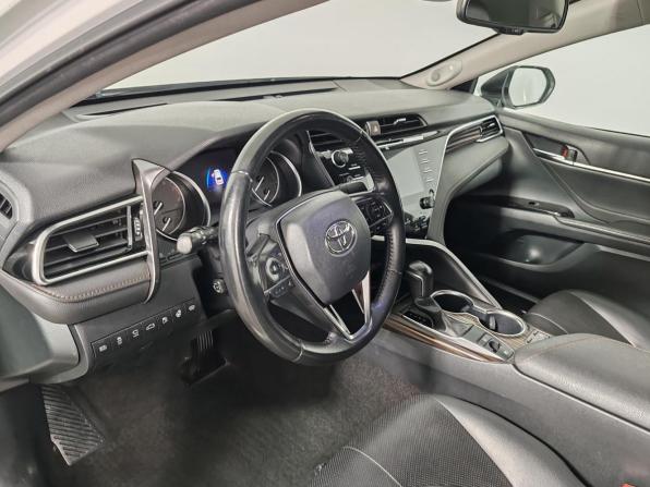 Toyota Camry VIII (XV70) с пробегом 2018 года, цена 2 699 000 рублей, 138776 км, седан, Автокод Объявления