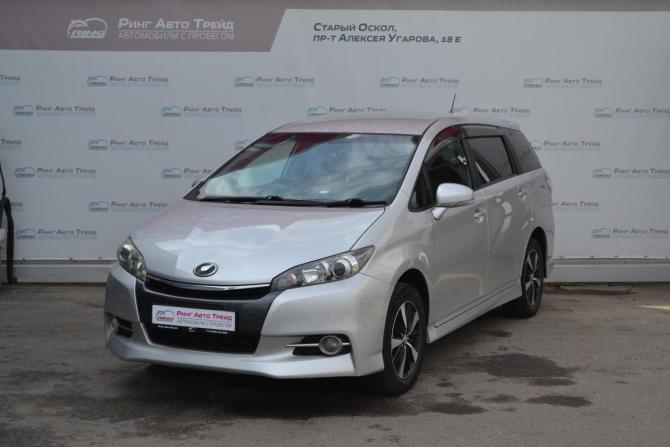 Toyota Wish II Рестайлинг с пробегом 2014 года, цена 1 190 000 рублей, 192100 км, минивэн, Автокод Объявления