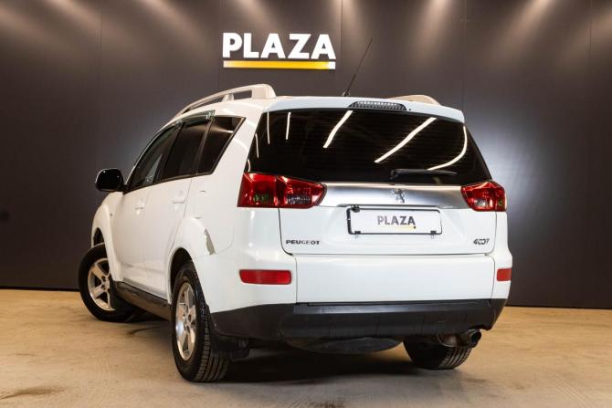 Peugeot 4007 с пробегом 2011 года, цена 800 000 рублей, 258051 км, внедорожник, Автокод Объявления