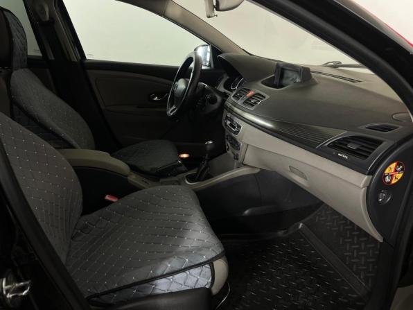 Renault Megane III с пробегом 2009 года, цена 750 000 рублей, 133516 км, хэтчбек, Автокод Объявления
