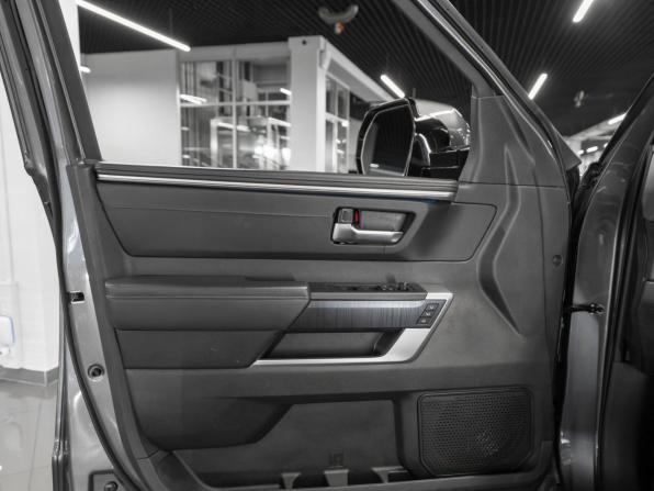 Toyota Sequoia III с пробегом 2024 года, цена 12 000 000 рублей, 34425 км, внедорожник, Автокод Объявления