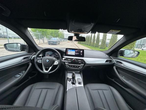 BMW 5 серии VII (G30/G31/G38) Рестайлинг с пробегом 2023 года, цена 6 800 000 рублей, 12000 км, седан, Автокод Объявления