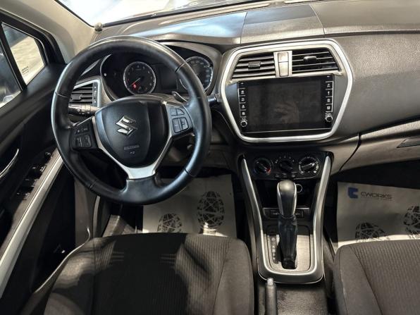 Suzuki SX4 II (S-Cross) Рестайлинг с пробегом 2017 года, цена 1 295 600 рублей, 352904 км, хэтчбек, Автокод Объявления
