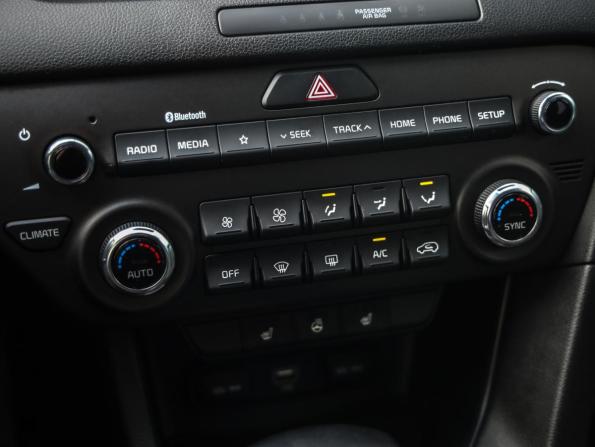 Kia Sportage IV Рестайлинг с пробегом 2019 года, цена 2 250 777 рублей, 107588 км, внедорожник, Автокод Объявления