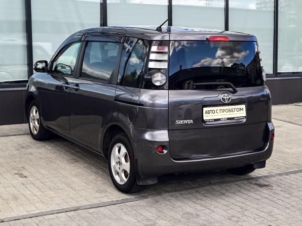 Toyota Sienta I Рестайлинг 1 с пробегом 2010 года, цена 699 000 рублей, 220000 км, компактвэн, Автокод Объявления
