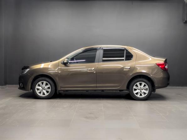 Renault Logan II с пробегом 2018 года, цена 1 040 000 рублей, 48500 км, седан, Автокод Объявления