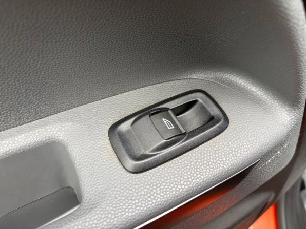 Ford EcoSport II с пробегом 2017 года, цена 945 000 рублей, 176400 км, внедорожник, Автокод Объявления