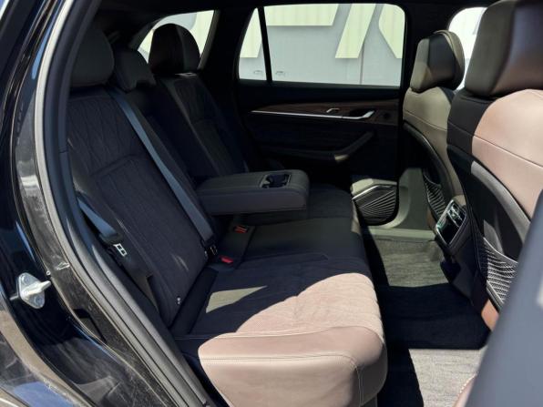 Geely Monjaro I Рестайлинг с пробегом 2025 года, цена 4 280 000 рублей, 10 км, внедорожник, Автокод Объявления