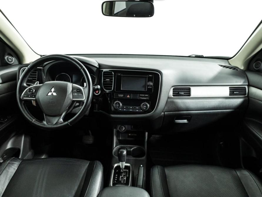 Mitsubishi Outlander III Санкт-Петербург  - изображение 14