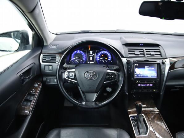 Toyota Camry VII (XV50) Рестайлинг с пробегом 2016 года, цена 2 410 000 рублей, 181889 км, седан, Автокод Объявления