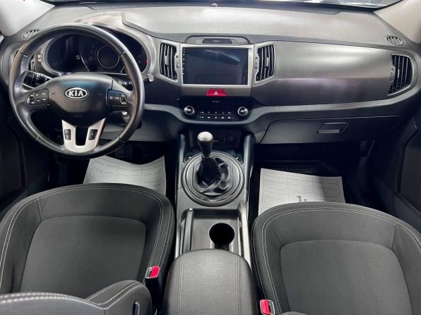 Kia Sportage III с пробегом 2010 года, цена 995 000 рублей, 296222 км, внедорожник, Автокод Объявления