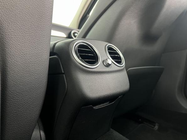 Mercedes-Benz C-Класс IV (W205) с пробегом 2014 года, цена 2 440 000 рублей, 95837 км, седан, Автокод Объявления