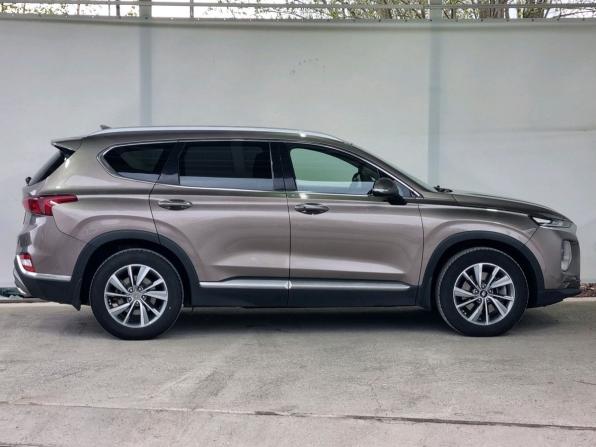 Hyundai Santa Fe IV с пробегом 2019 года, цена 3 190 000 рублей, 79215 км, внедорожник, Автокод Объявления