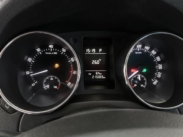 Skoda Yeti I с пробегом 2013 года, цена 710 000 рублей, 215082 км, внедорожник, Автокод Объявления