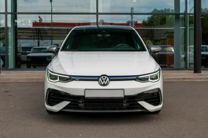Volkswagen Golf R VIII с пробегом 2023 года, цена 4 990 000 рублей, 16286 км, хэтчбек, Автокод Объявления