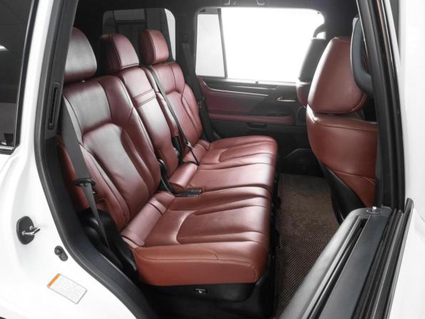 Lexus LX III Рестайлинг 2 с пробегом 2019 года, цена 9 899 000 рублей, 78237 км, внедорожник, Автокод Объявления