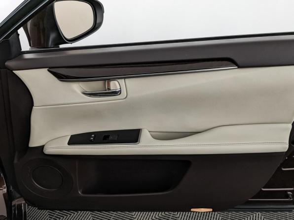 Lexus ES VI Рестайлинг с пробегом 2015 года, цена 2 750 000 рублей, 143650 км, седан, Автокод Объявления