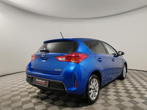 Toyota Auris II с пробегом 2013 года, цена 1 220 000 рублей, 146941 км, хэтчбек, Автокод Объявления